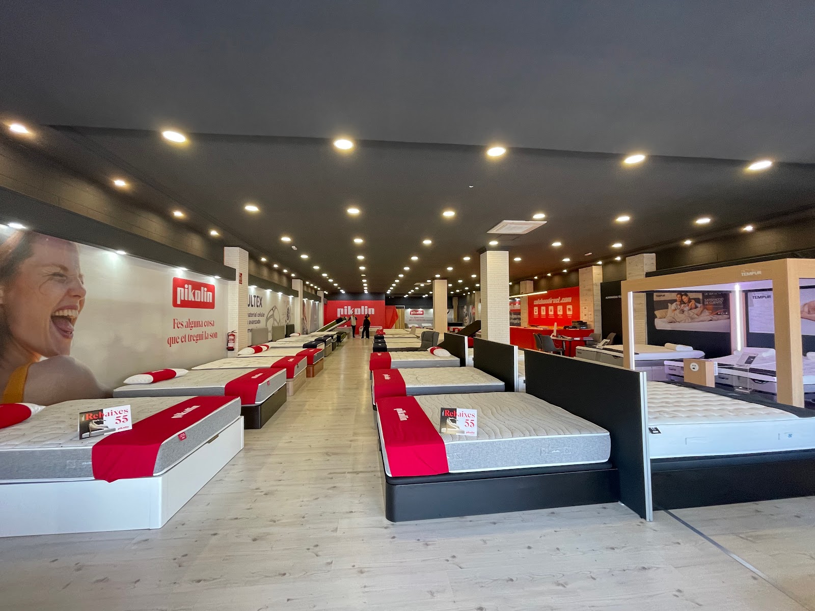 Tienda Colchón Direct Blanes (foto 1)